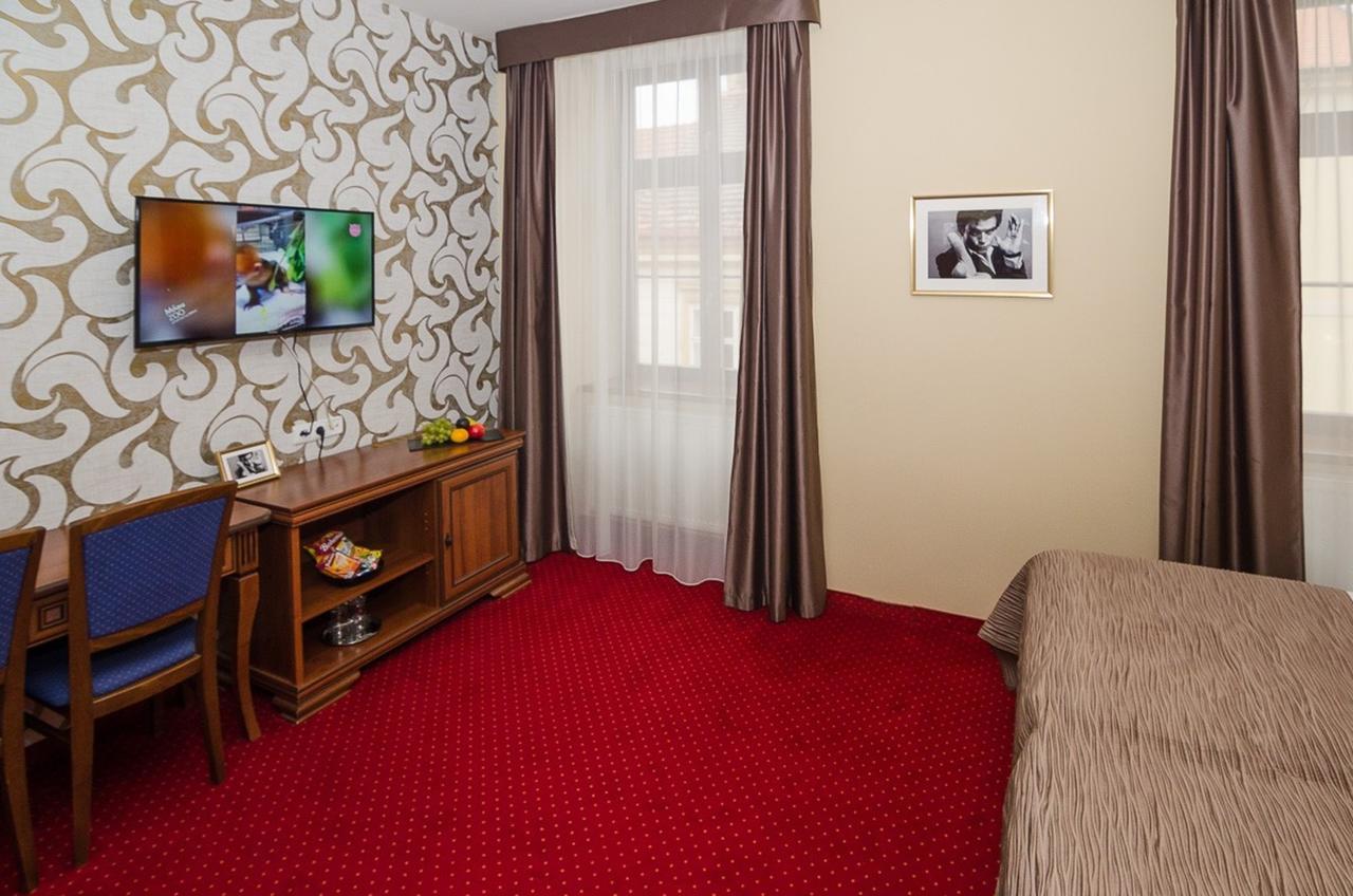 Hejtmansky Dvur Hotel Slaný Exterior foto